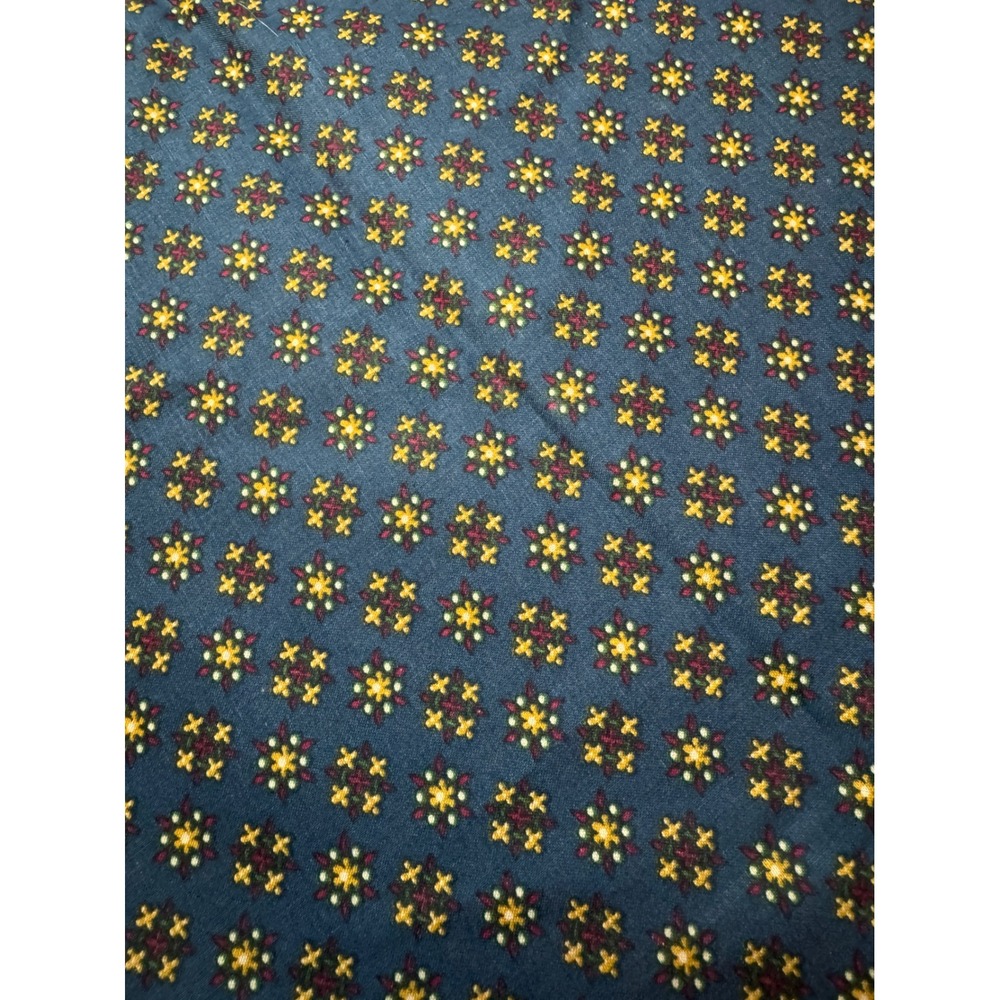 Marcus Brothers Textiles Fabric 1 Yard Navy Blue Ditsy Floral Star Reproduction